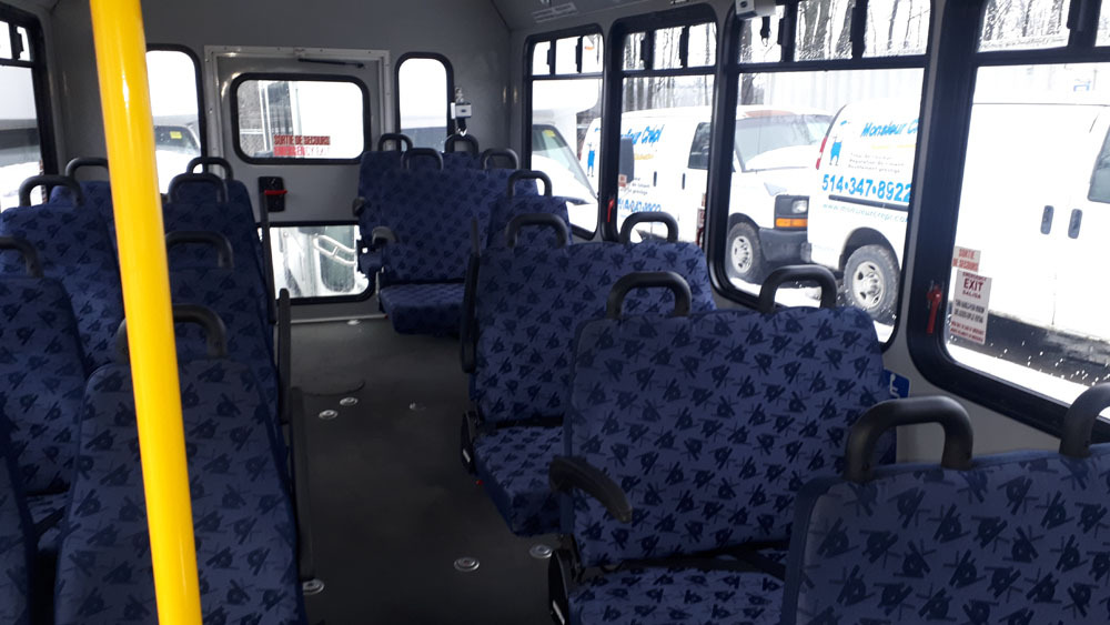 b14736-ARBOC-Spirit-of-freedom-accessible-bus-for-sale-2