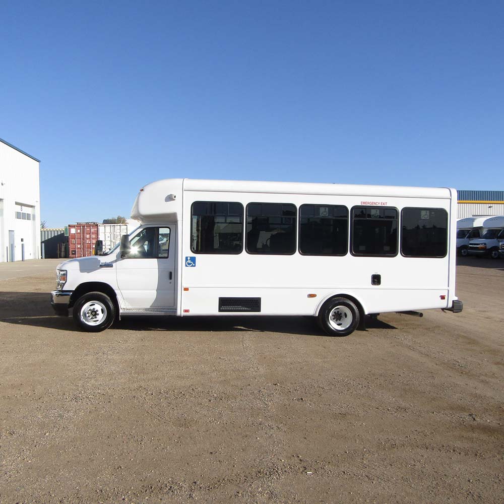 B15405 Strathcona County StarTrans Senator II