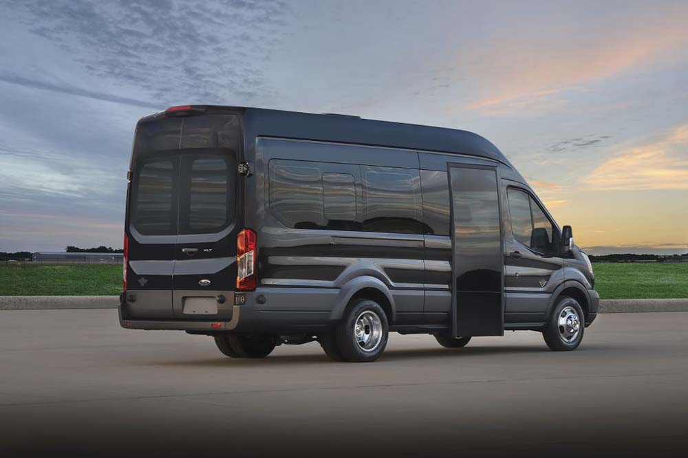 Fourgonnette De Luxe Ford Transit Vendre Crestline Buses